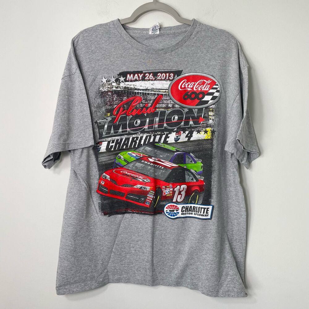 Y2k Nascar Charlotte Motor Speedway Racing Cars Graphic Print 2013 T-Shirt XL